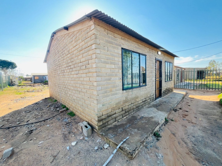2 Bedroom Property for Sale in Grasslands Free State